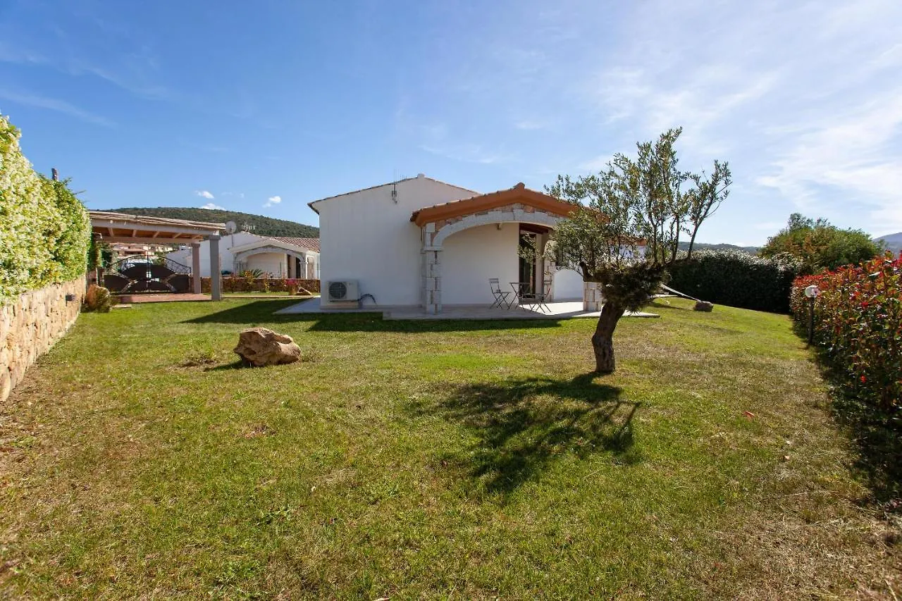 Oasi Del Relax Βίλα Budoni 0*,